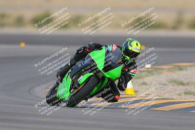 media/Sep-10-2023-SoCal Trackdays (Sun) [[6b4faecef6]]/Turn 11 (725am)/